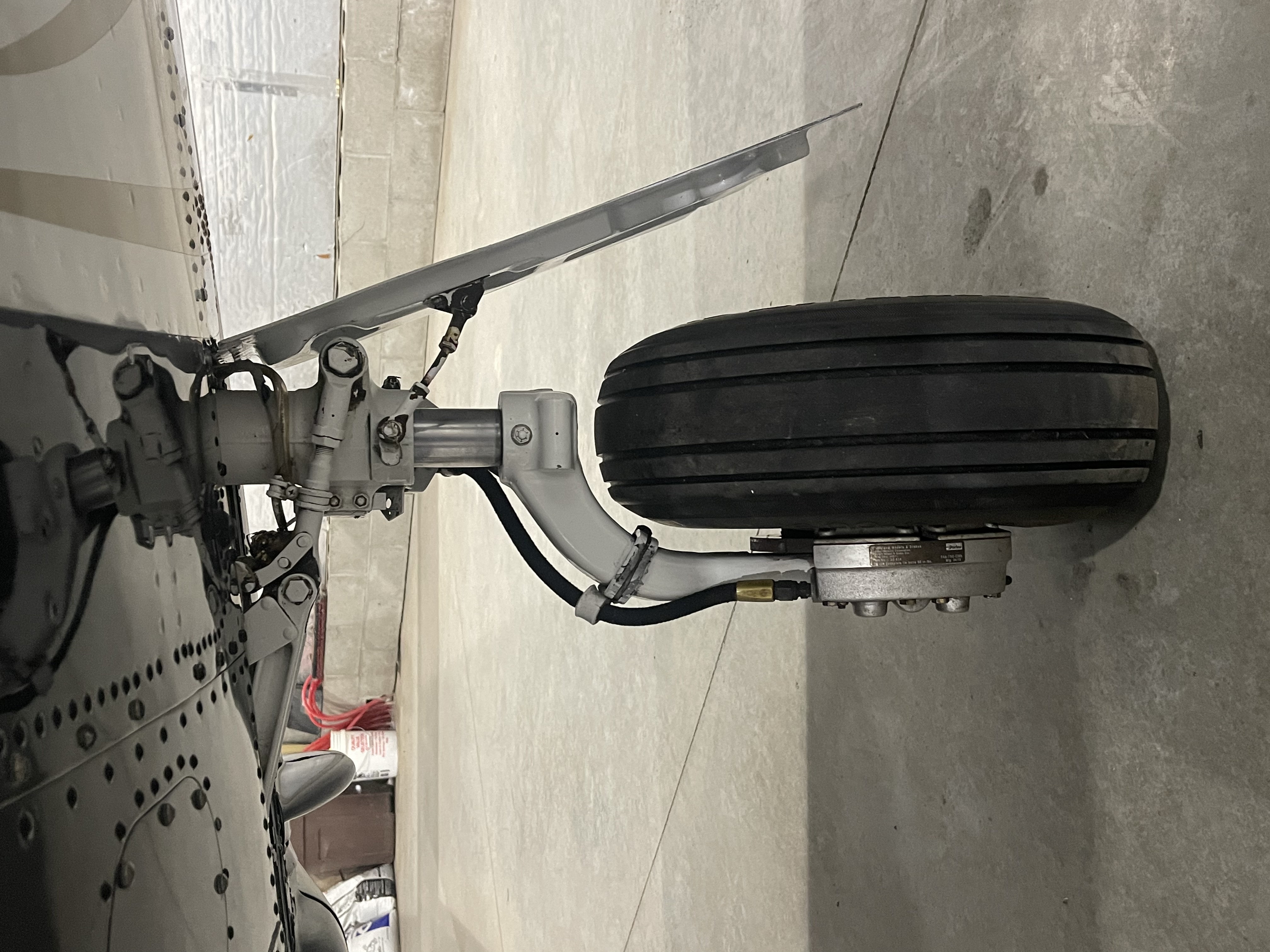 Main Gear