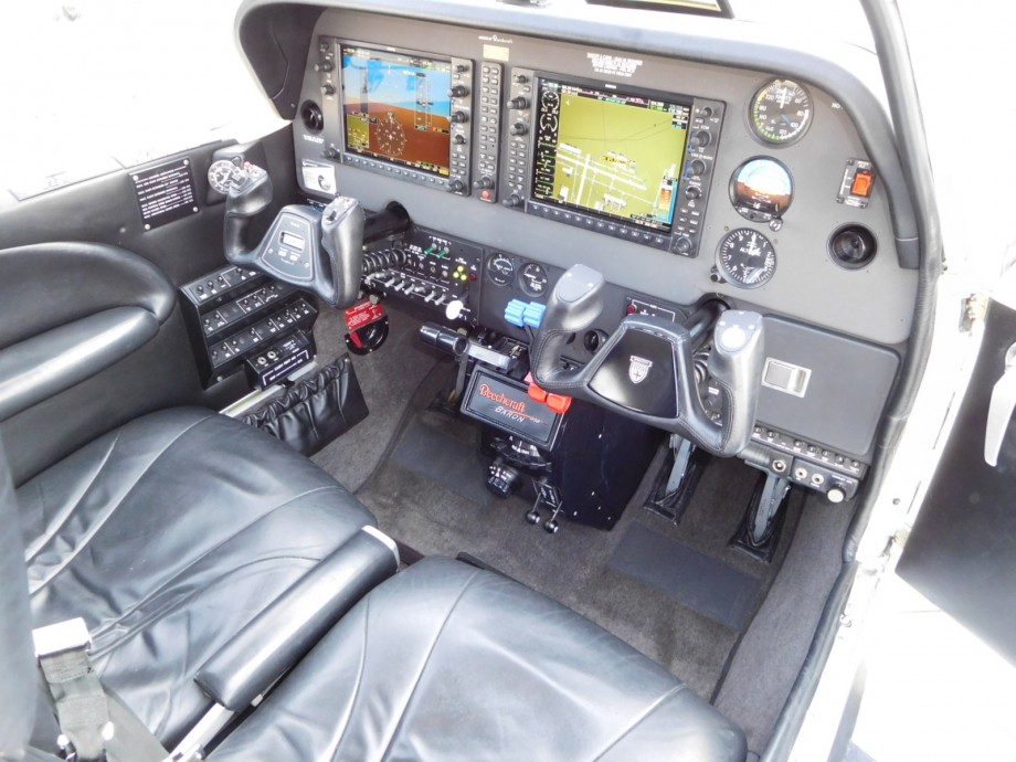 N58GL-FRONT-SEATS-X